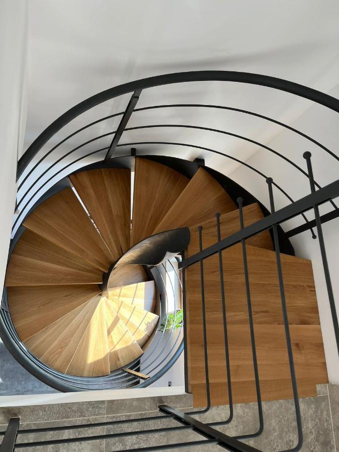 Apartman Sara S Pogledom Na More Lovran Extérieur photo